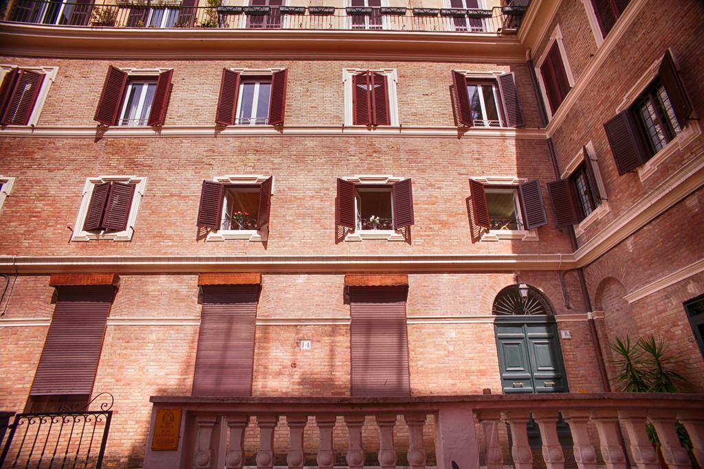 Domus Real Cardello Hotel Roma Exterior foto